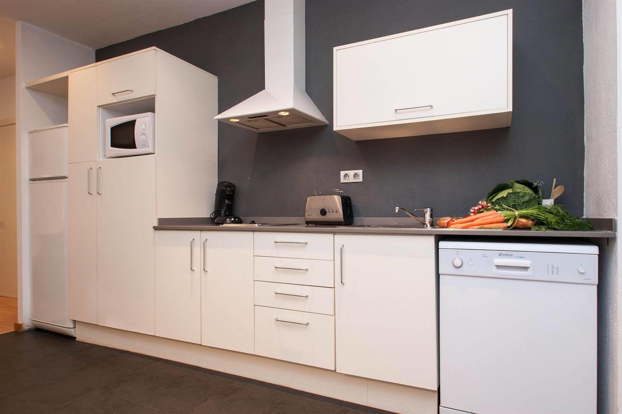 Short Stay Group Liceu Serviced Apartments Barcelona Eksteriør billede
