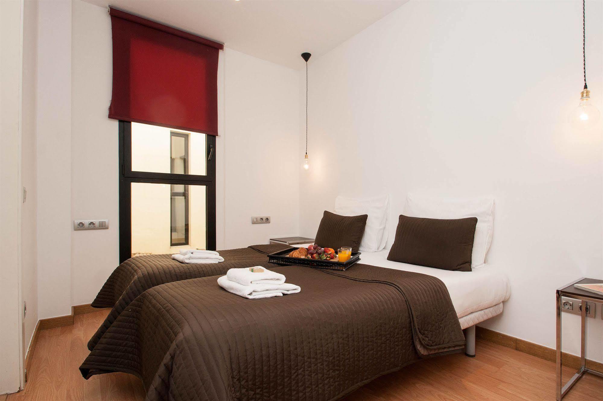 Short Stay Group Liceu Serviced Apartments Barcelona Eksteriør billede